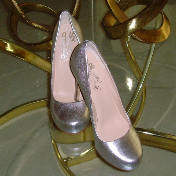 ALEJANDRO INGELMO Metallic Silver High Heels Pumps 9.5/EUR 39.5 - Picture 1 of 15